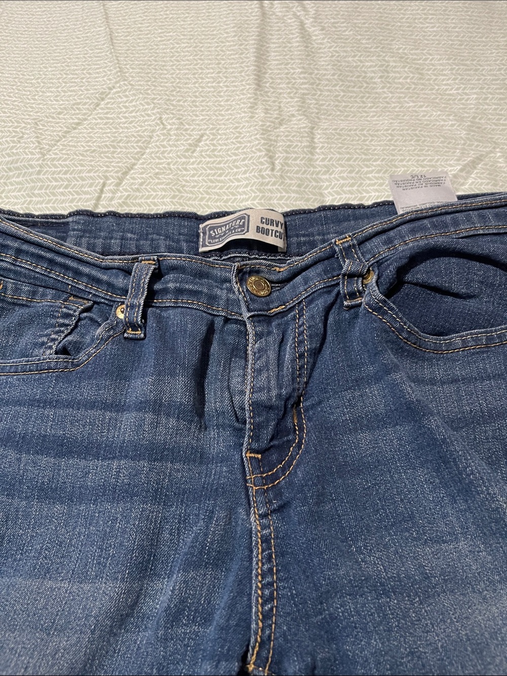 Signature by Levi Strauss Curvy Bootcut Jeans - Blue size 12 Long